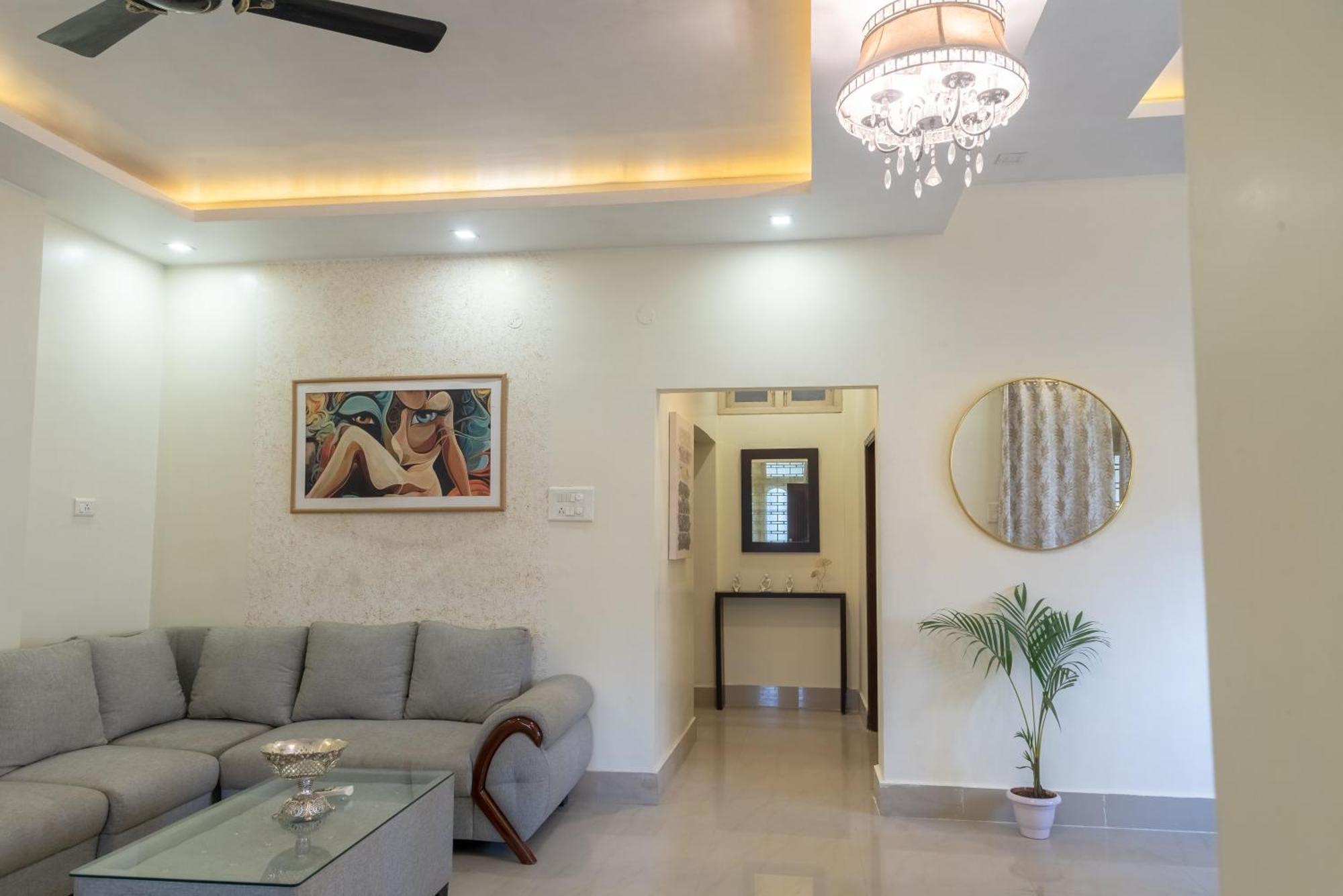 The Urban Grandeur 1 Bed & Breakfast Guwahati Ngoại thất bức ảnh